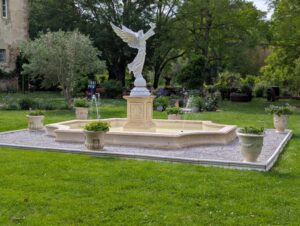 pxl 20250521 152141937